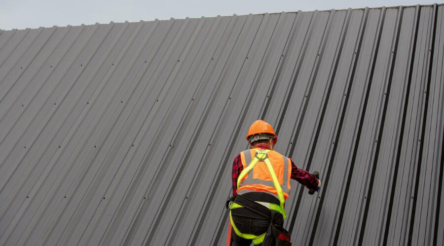 Professional residential roofers in Maryknoll, NY